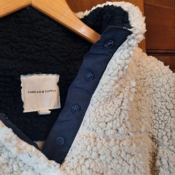 Thread & Supply cream T-snap pullover sherpa long sleeve shirt jacket - Picture 4 of 8